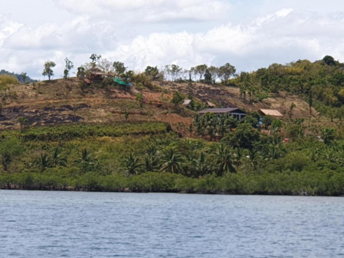 Miley Lodging Restobar New Busuanga Extérieur photo