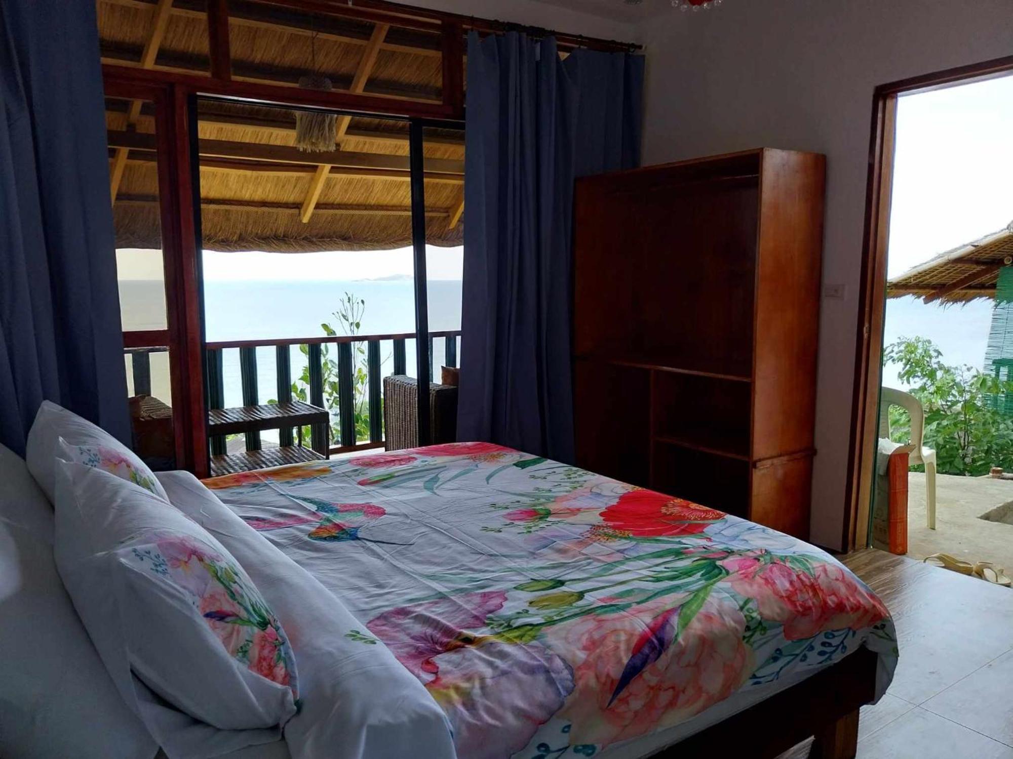 Miley Lodging Restobar New Busuanga Extérieur photo
